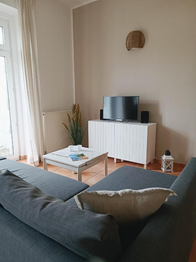 Ferienwohnung Strandmuschel In Der Villa Daheim In Juliusruh Breege Luaran gambar